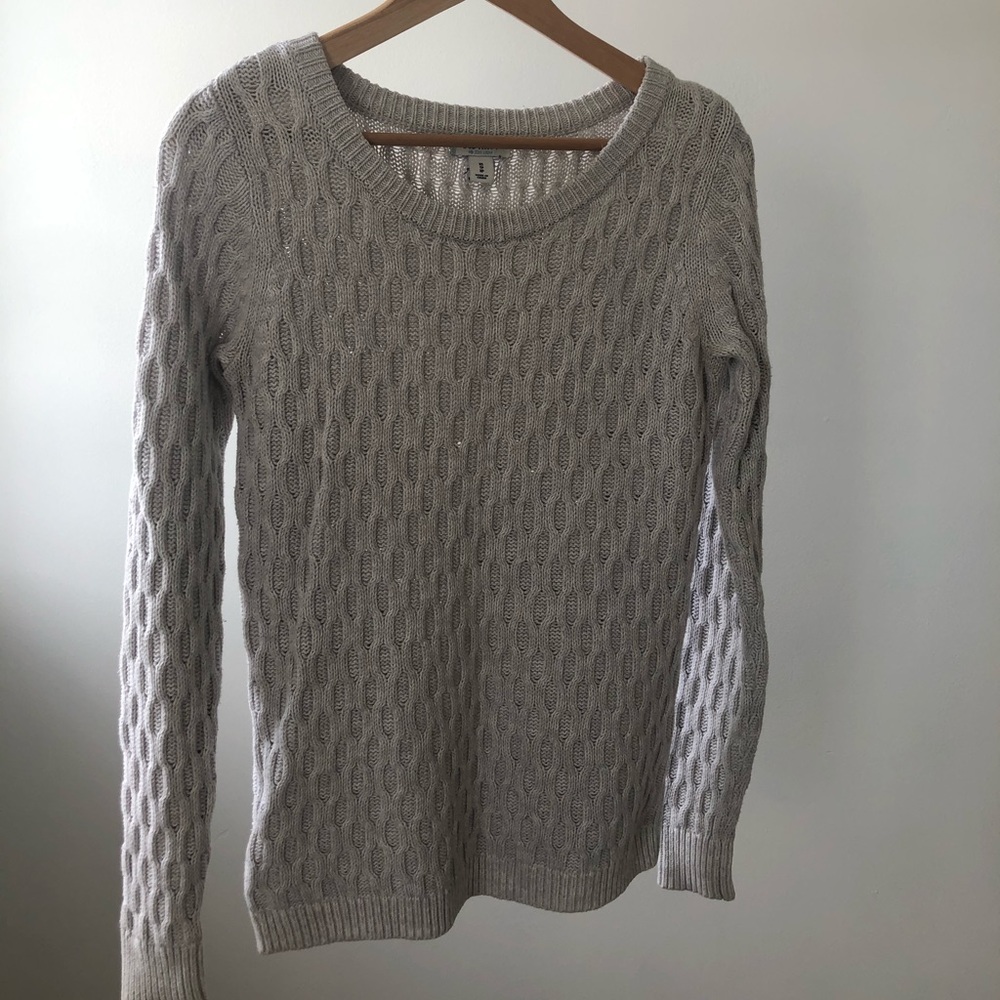 Old Navy Gray Sweater